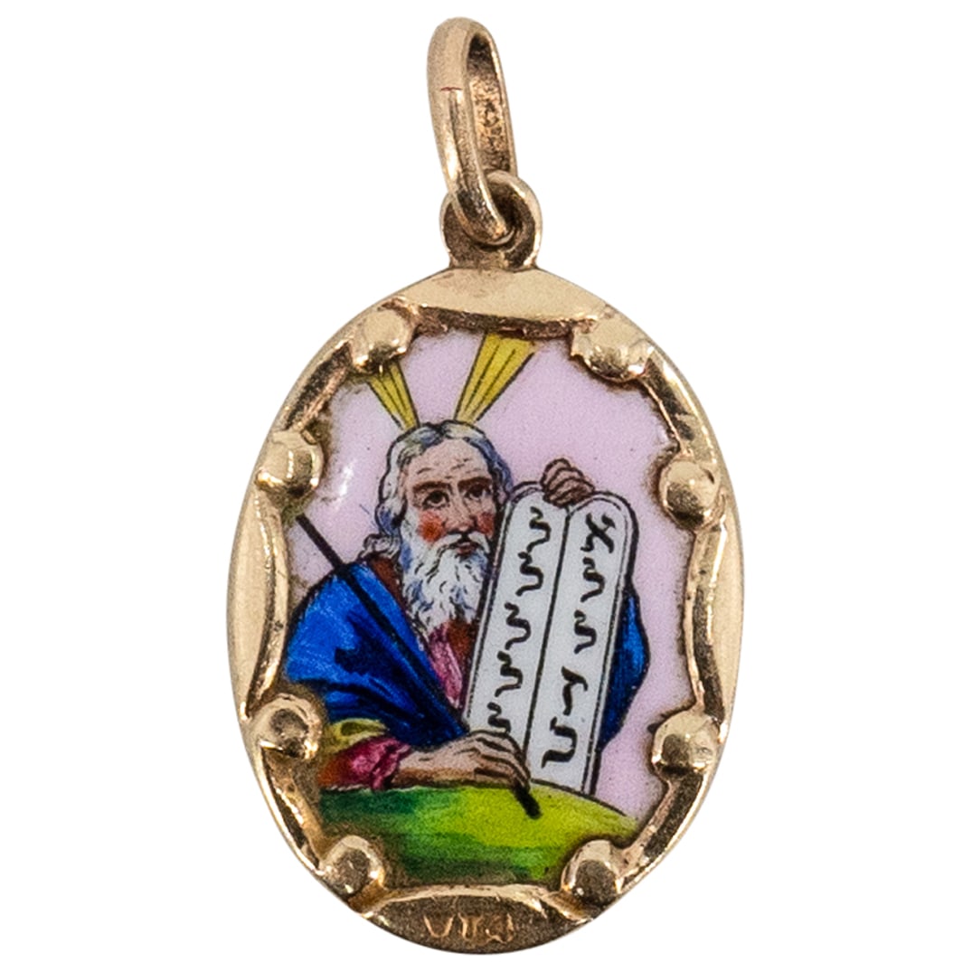 14K Gold & Enamel Shemah Pendant: DESCRIPTION: Judaica pendant composed of 14 karat gold and polychrome enamel depicting the Shema in Hebrew on one side and Moses with the Ten Commandments on the other. Marked with "VTA" at bottom. To