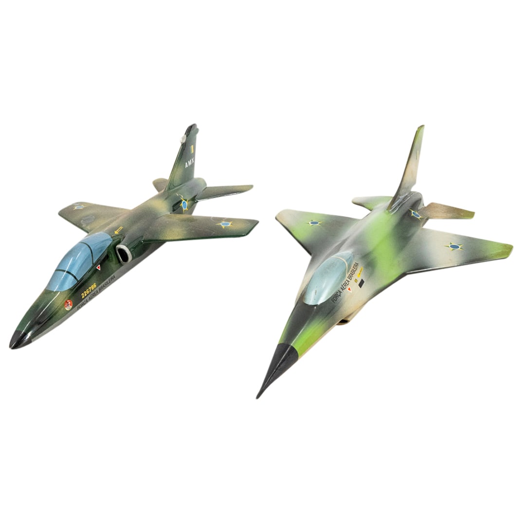 (2 Pc) Forca Aerea Brasileira Fighter Plane Models (1 of 10)