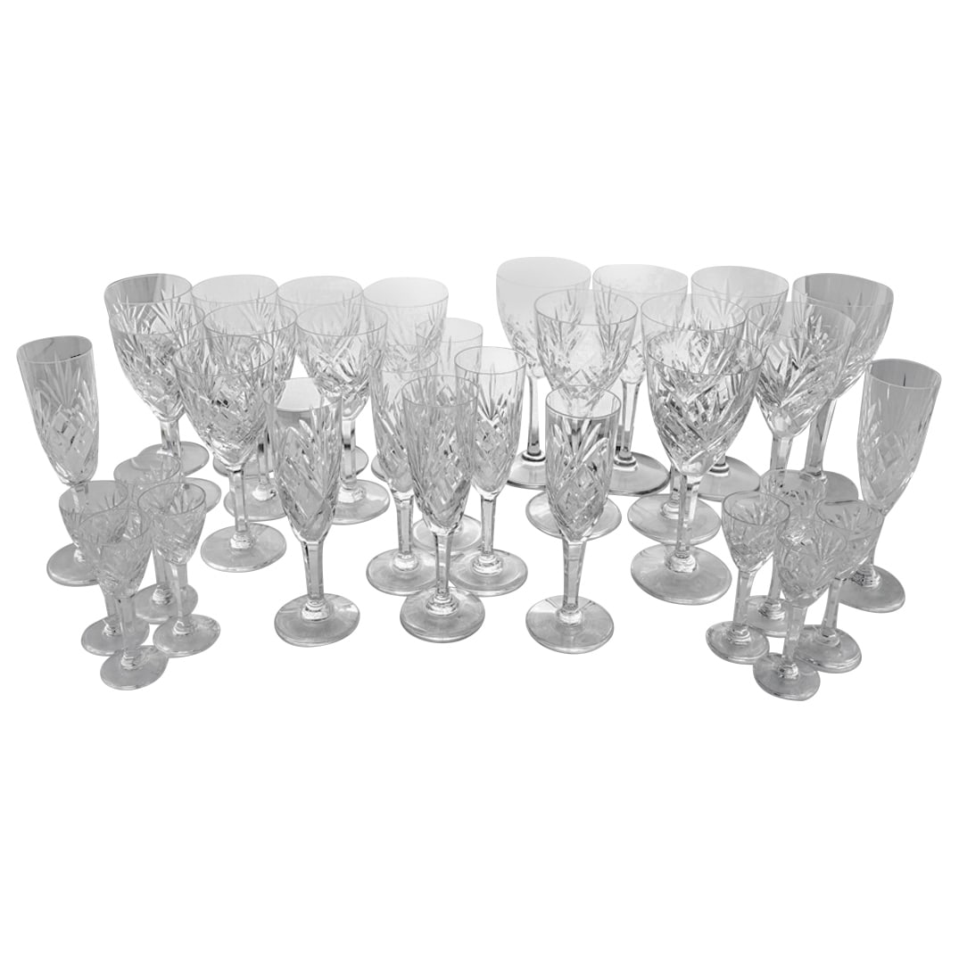 (32 Pc) St. Louis Crystal "Chantilly" Stemware: DESCRIPTION: 32 pieces of St. Louis clear crystal stemware in the "Chantilly" pattern, each marked on underside, comprising a set for 8: (8) Water goblets. Dimensions: H: 7.75" Diameter: 3.5" (8) Wine