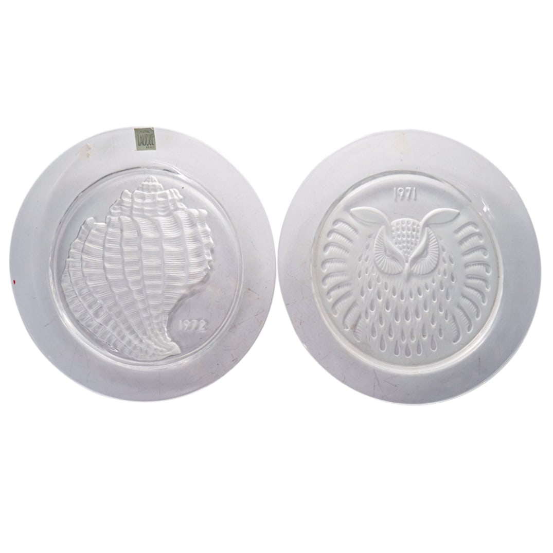Pair of Lalique Crystal Presentation Plates (1 of 5)