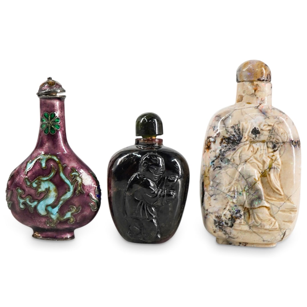 (3 Pc) Chinese Snuff Bottles Assorted Grouping Set (1 of 8)