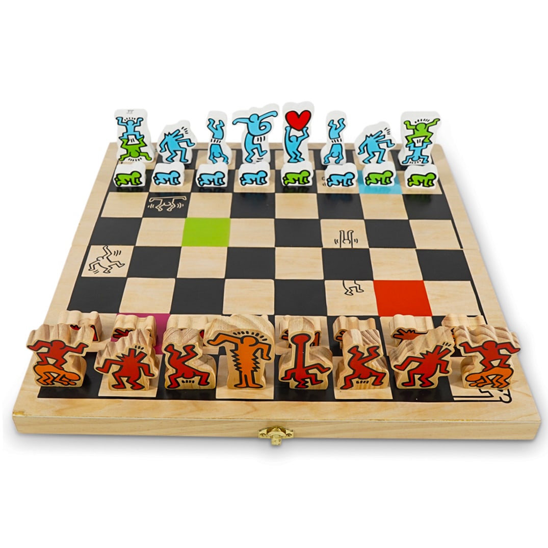 Keith Haring Colorful Chess Set (1 of 4)