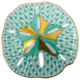 Herend Porcelain "Sand Dollar Shell" Green Fishnet Figurine