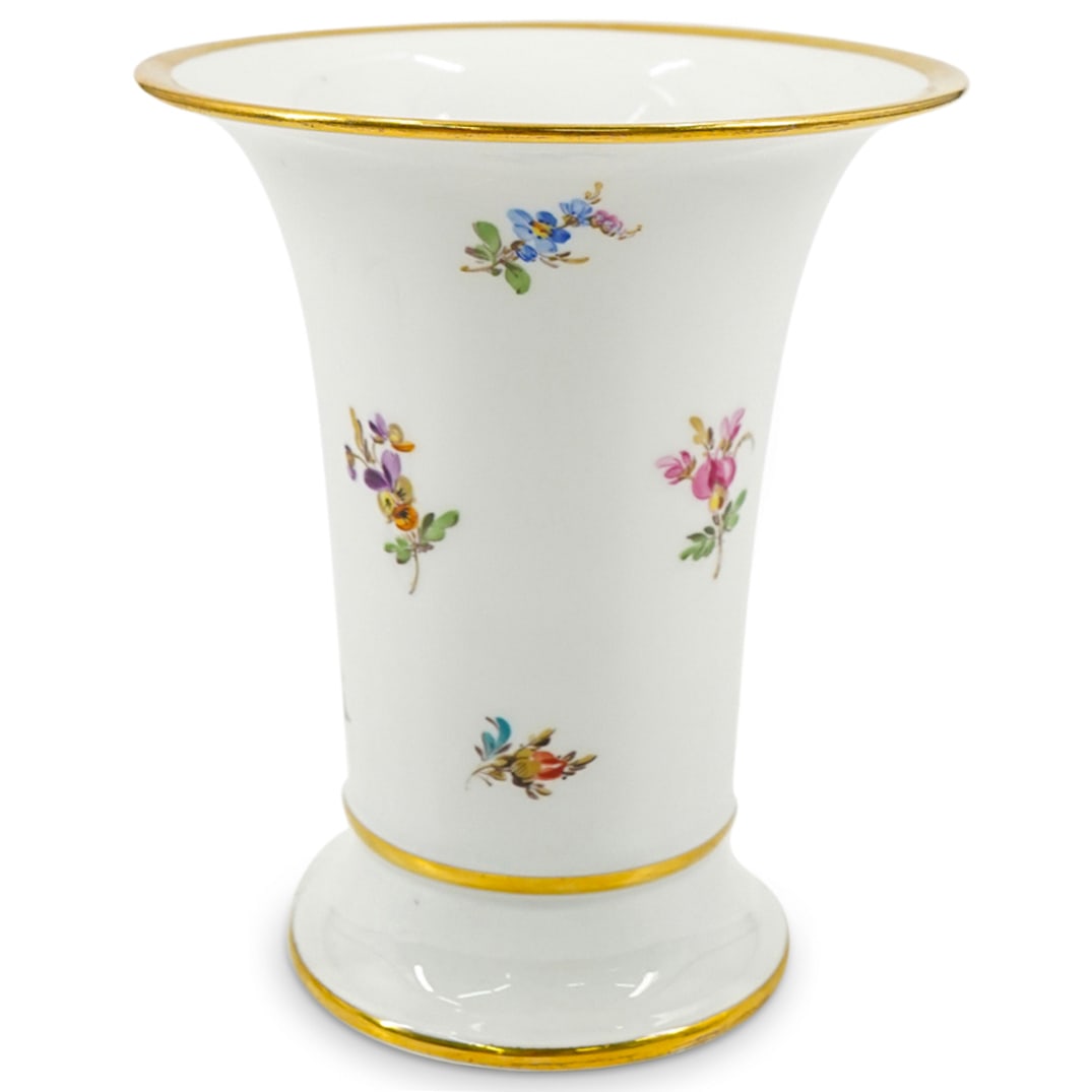 Meissen Porcelain 6" "Scattered Flower" Flared Vase (1 of 5)