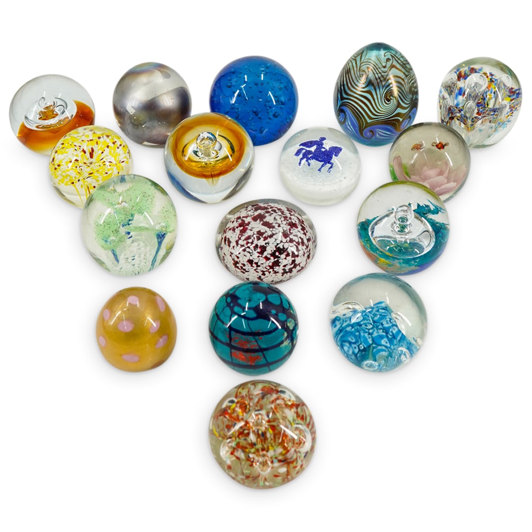 (16 Pc) Art Glass Paperweights (1 of 3)