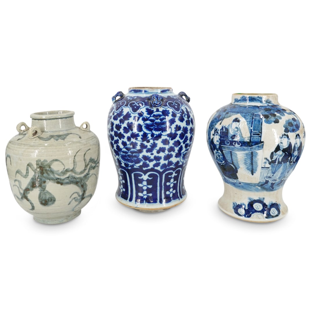 (3 Pc) Chinese Porcelain Jars & Kendi (1 of 15)