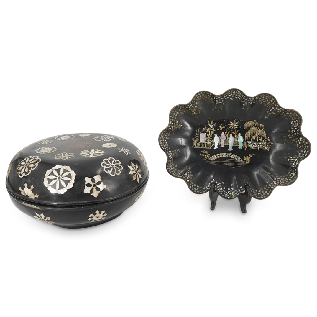 (2 Pc) Vintage Chinese Black Lacquered Bowl And Round Box (1 of 12)