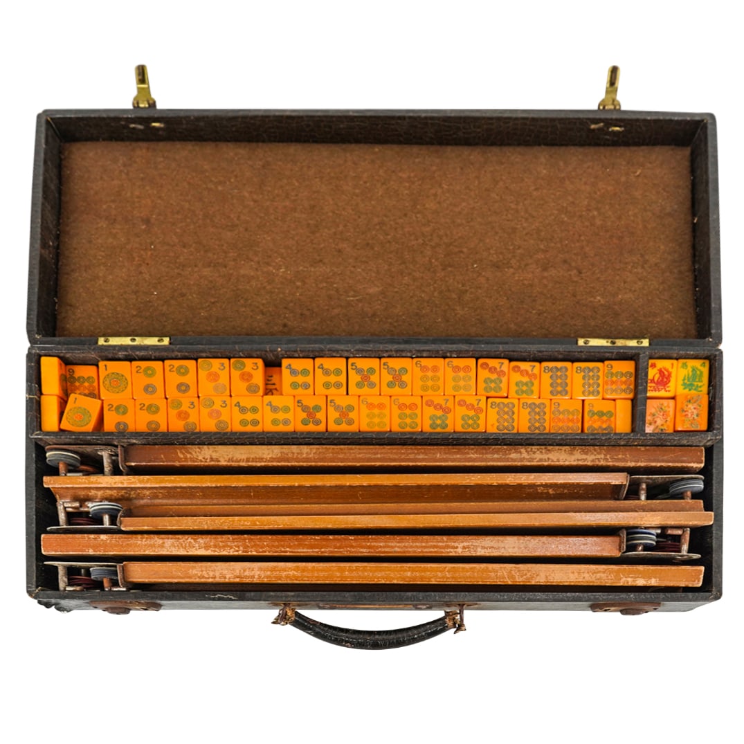 Antique 163 Bakelite Tile Chinese Mahjong Set In Leather Bound Case (1 of 5)