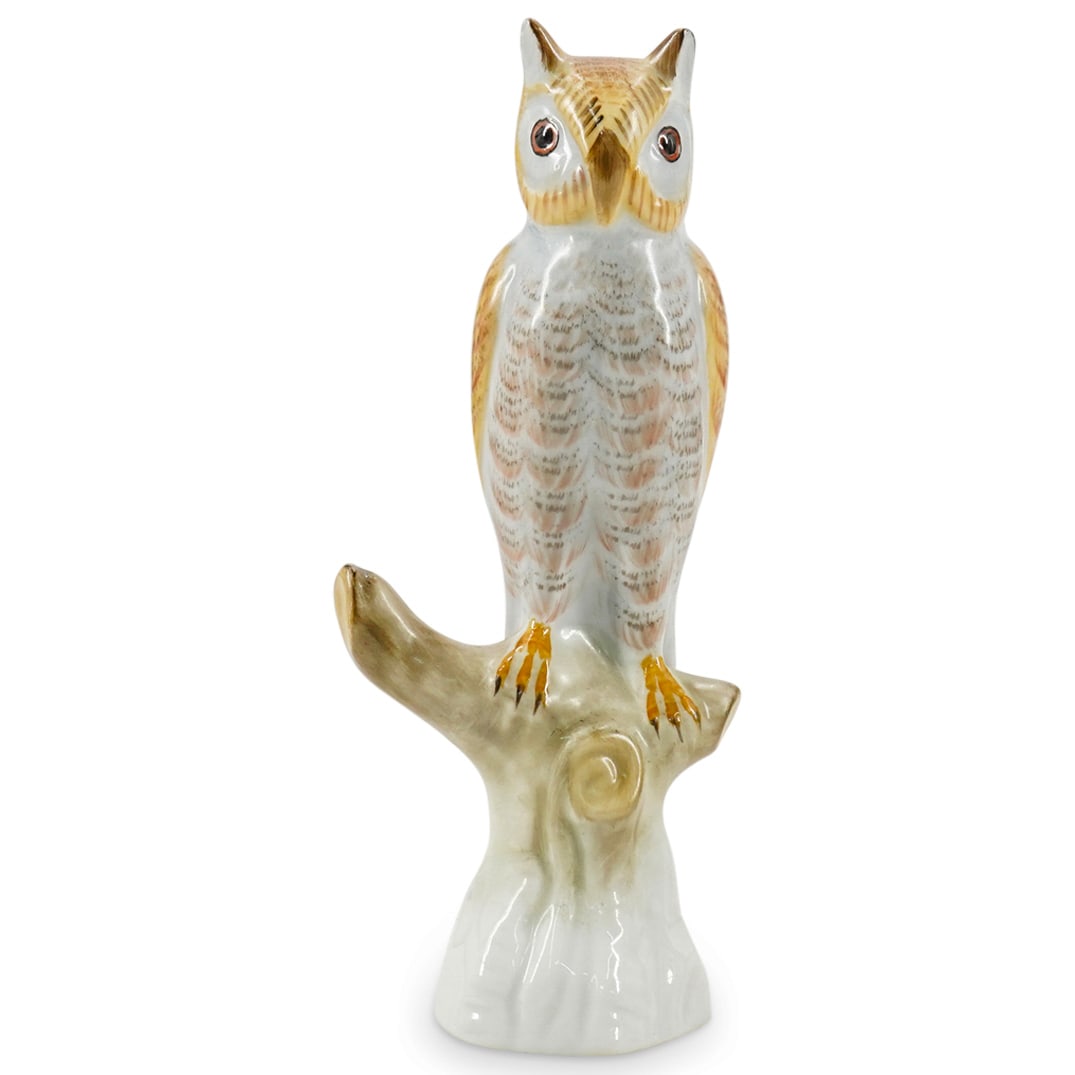 Herend Naturalistic Owl Porcelain Figurine: DESCRIPTION: Herend Hungary Owl Porcelain figurine. Hand painted porcelain owl figurine from Herend. Marked along the underside with Herend stamp CIRCA: 20th Cent. ORIGIN: Hungary DIMENSIONS: H: 5.25'