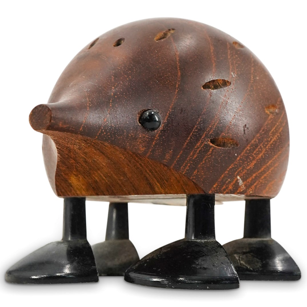 Laureth Londberg Hedgehog Toothpick Holder (1 of 4)
