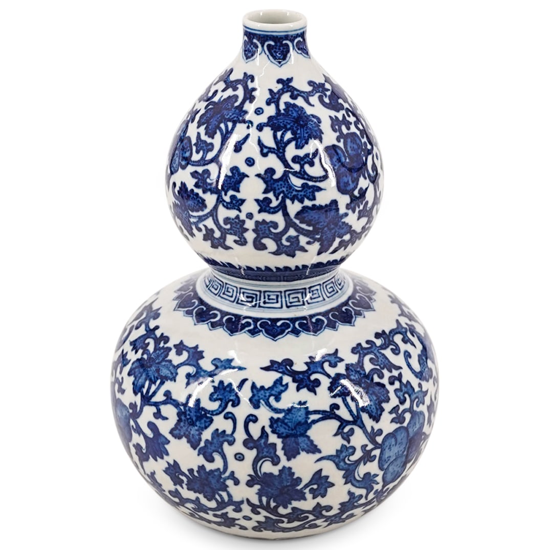 Chinese Blue And White Double Gourd Vase (1 of 10)