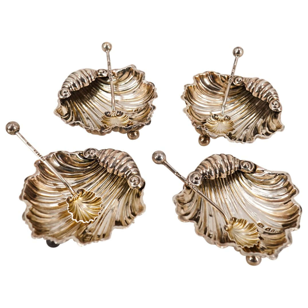 English Sterling Silver Shell Shaped Open Salts (1 of 11)