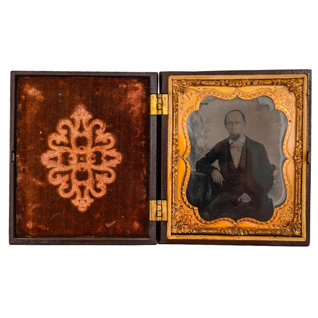 Antique Ambrotype Portrait (1 of 7)