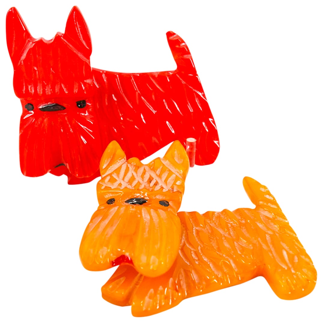 (2 Pc) Signed Schultz Bakelite Scottish Terrier Dog Brooch Set (1 of 9)