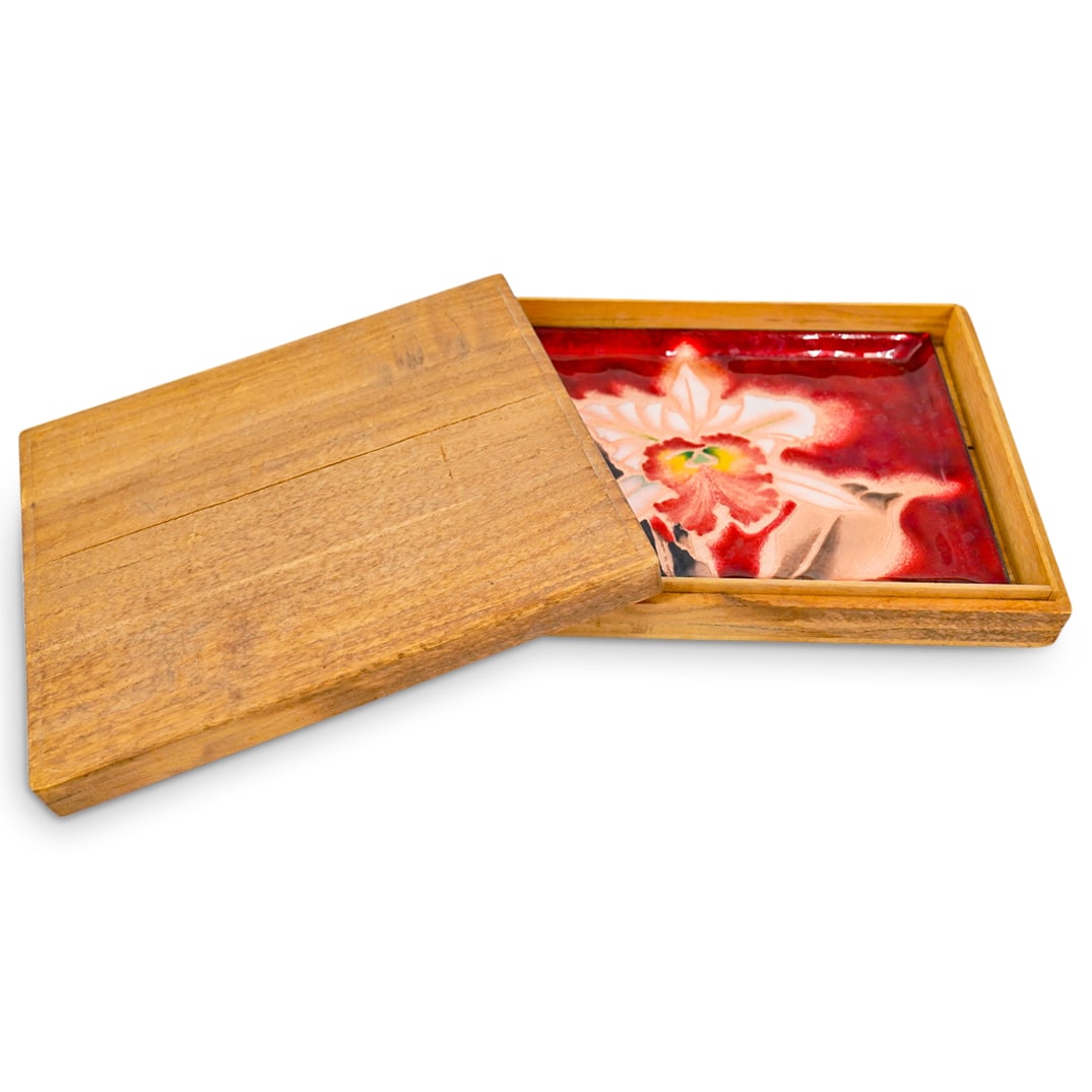 Japanese Moriage Enameled Tray (1 of 4)