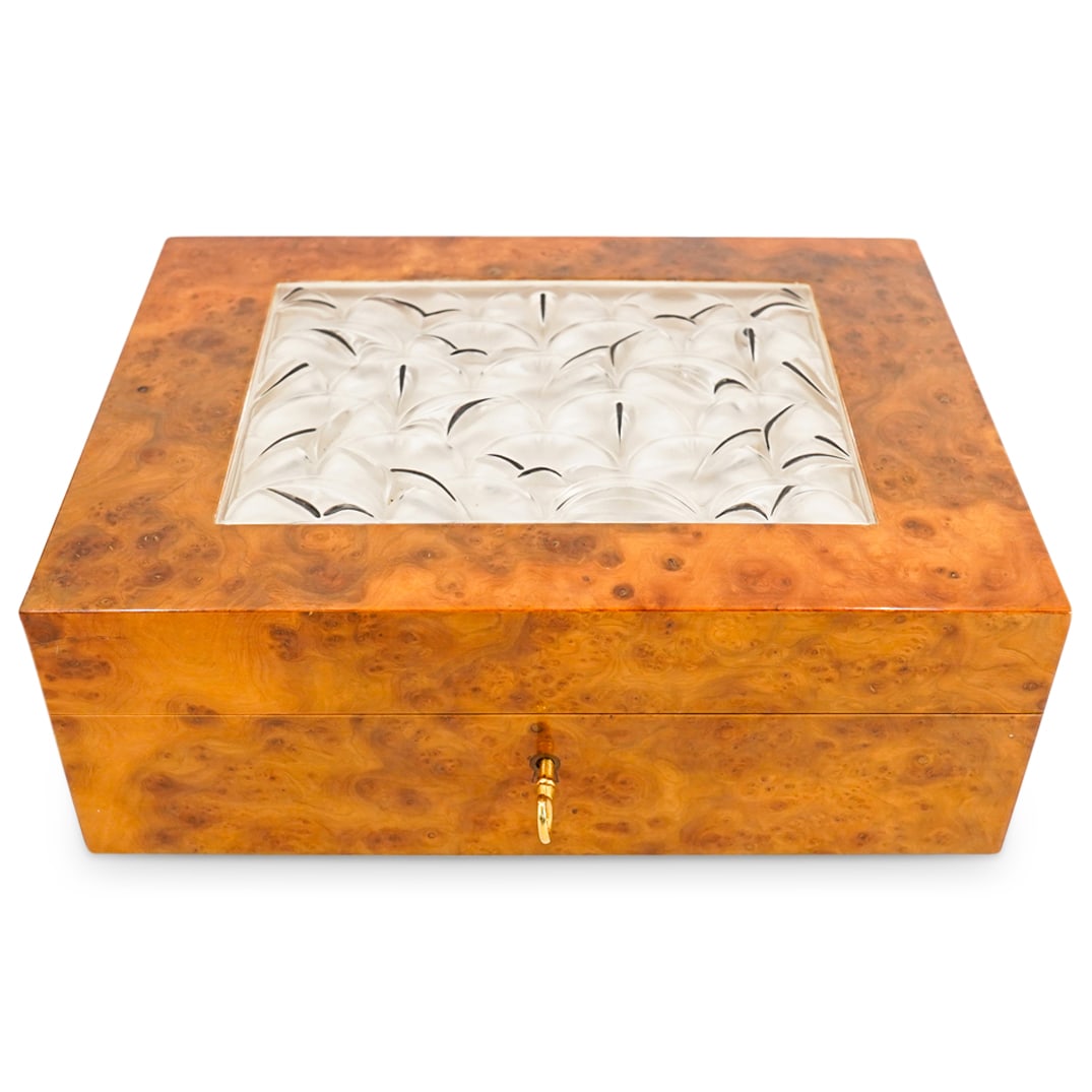 Lalique Madrona Crystal & Wood Humidor (1 of 13)