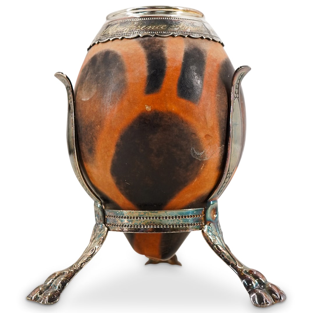 Yerba Mate Gourd on Stand (1 of 5)