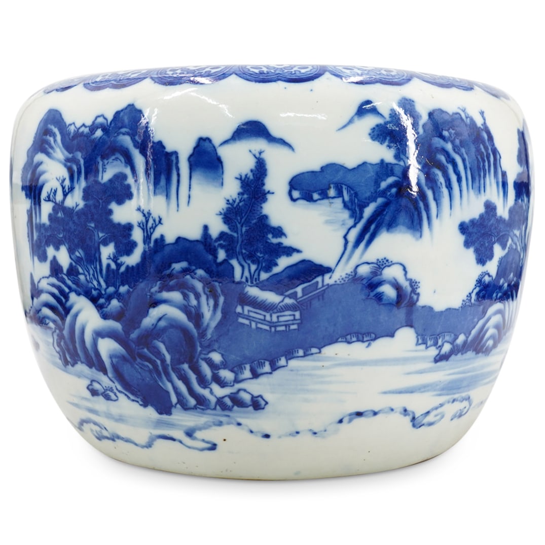 Large Japanese Blue and White Porcelain Vase (1 of 6)