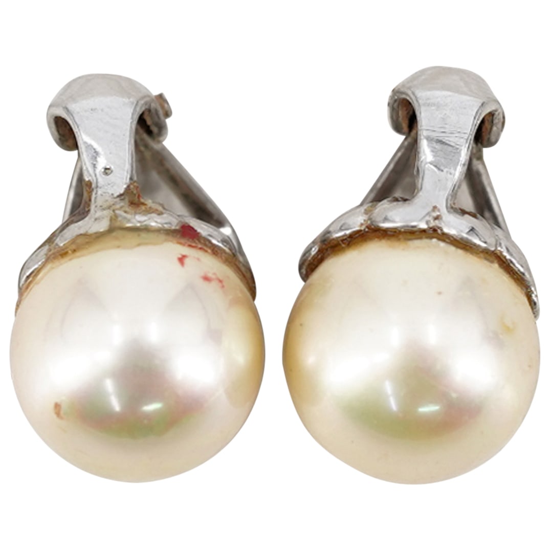 Sterling Silver Pearl Earrings (1 of 9)