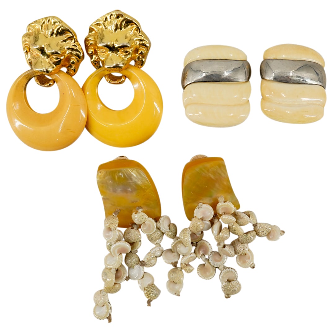 (3 Pc) Vintage Assorted Earrings Grouping (1 of 8)