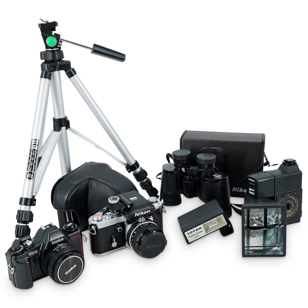 (11 Pc) Vintage Assorted Photography Camera & Accessories Grouping (1 of 20)