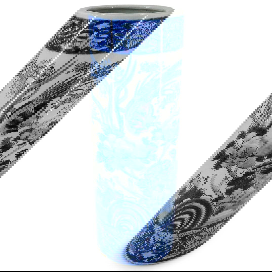 19th C. Chinese Blue & White Porcelain Umbrella Holder Auction