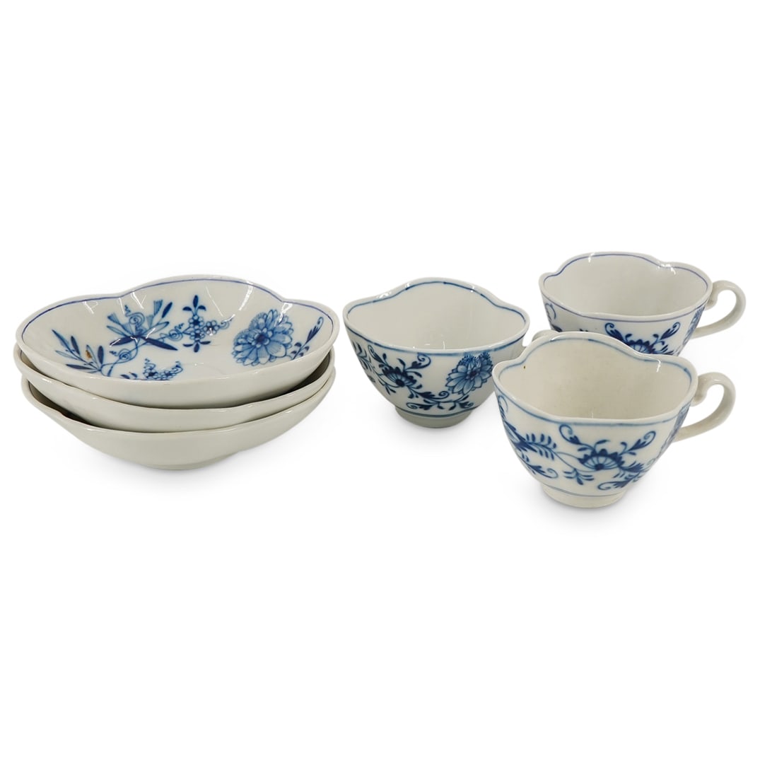(6 Pc) Meissen Porcelain Blue Onion Quatrefoil Cups & Saucers Set (1 of 9)