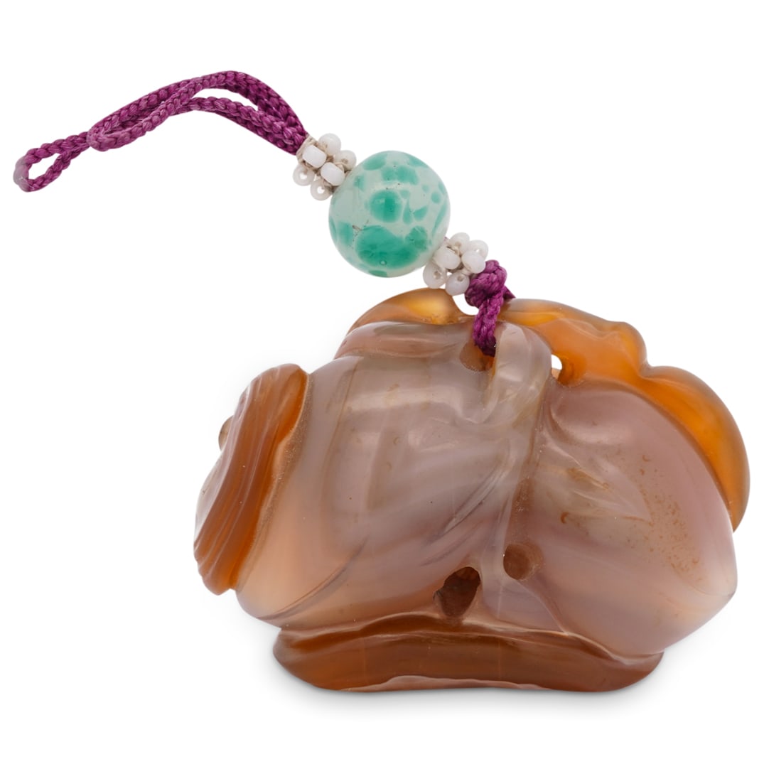 Antique Important Chinese Suzhou School Carved Agate Lingzhi Toggle (1 of 10)