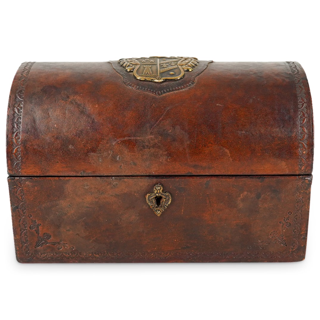 Italian Leather Covered Box W/ Coat Of Arms (1 of 15)
