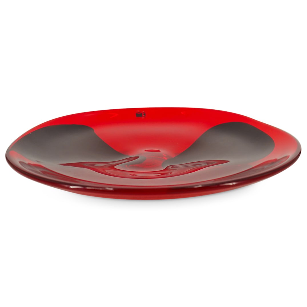 Italian Carlo Moretti Murano Art Glass Footed Dish: DESCRIPTION: Italian Carlo Moretti Murano Art Glass Footed Dish. Handmade with an organic oval form in red and black glass. With incised Carlo Moretti signature and date 1998. CIRCA: 1998 ORIGIN: Ital
