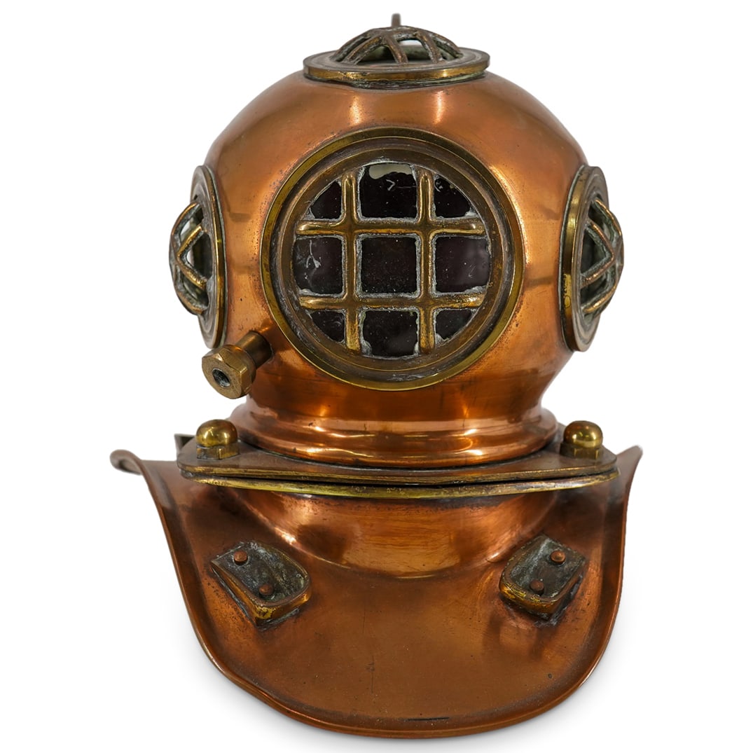 Diving Helmet Model (1 of 10)