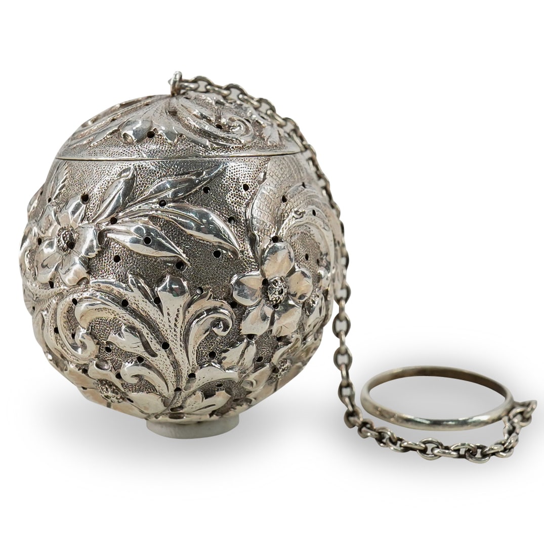 Antique Davis & Galt Sterling Silver Tea Infuser (1 of 11)