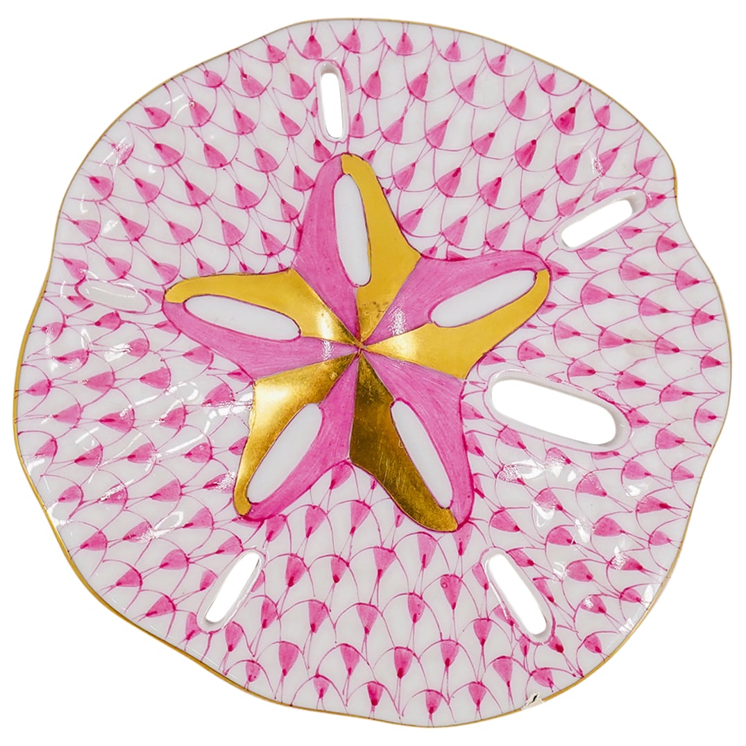 Herend Porcelain "Sand Dollar" Raspberry Fishnet Figurine (1 of 4)