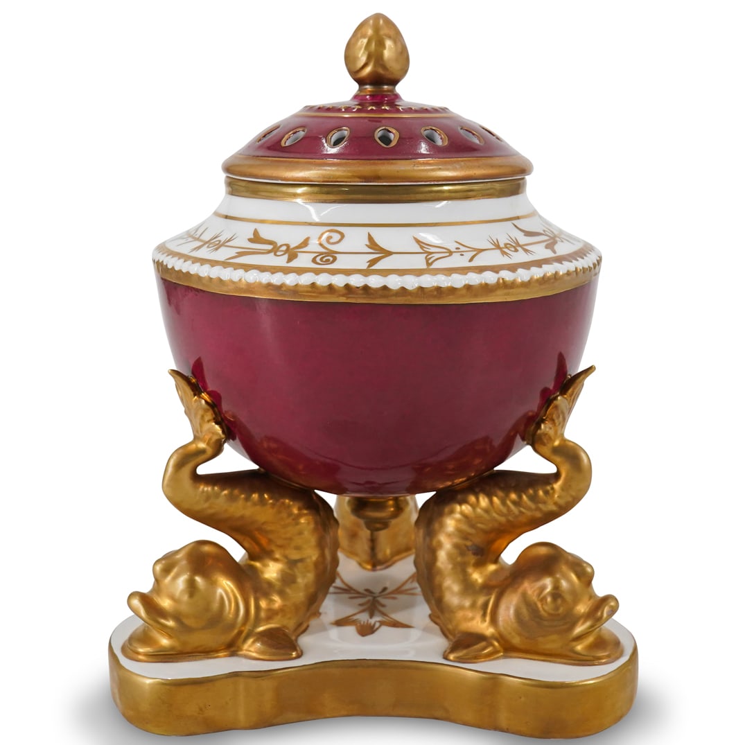 Chelsea House Porcelain Gilt Potpourri Covered Urn (1 of 9)