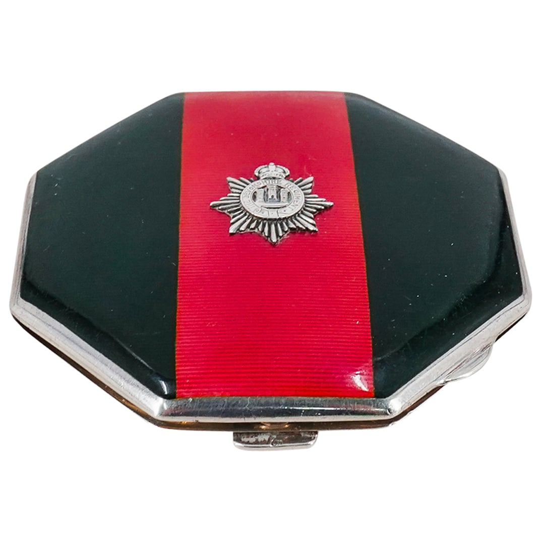 English Sterling Silver Page Plymouth Compact Case (1 of 10)