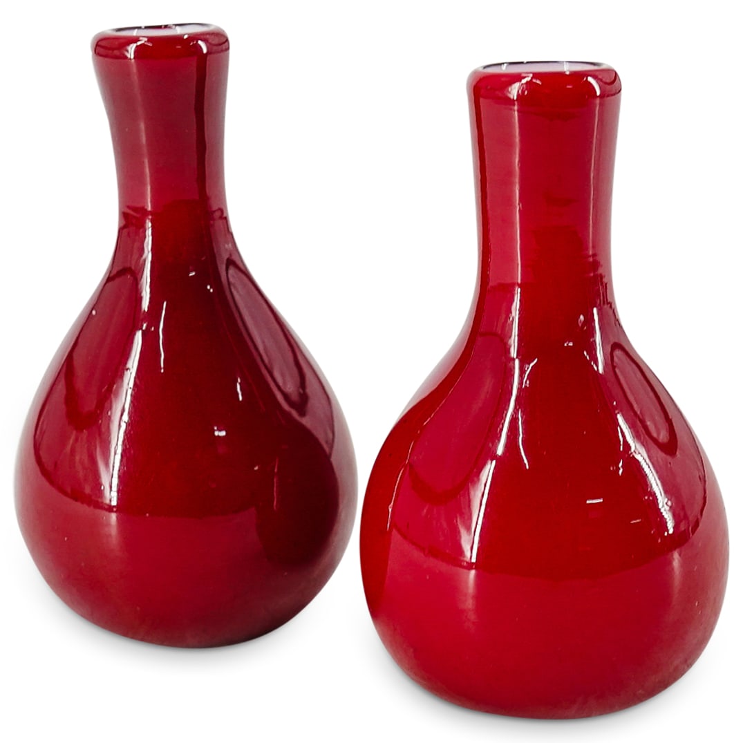 Pair Thomas Webb Cased Glass Bud Vases: DESCRIPTION: Pair of Thomas Webb bud vases comprised of white glass cased in red glass. Unmarked. CIRCA: Late 19th - early 20th century ORIGIN: English DIMENSIONS: H: 3.75" Diameter: 2.25" CONDITION: