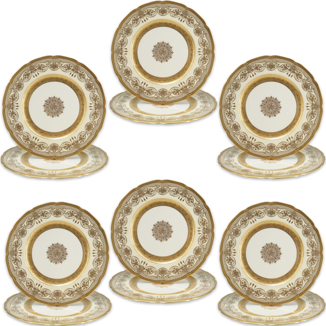 (12 Pc) Lenox Porcelain Dinner Plates Set W/ Encrusted Gold Band (1 of 7)