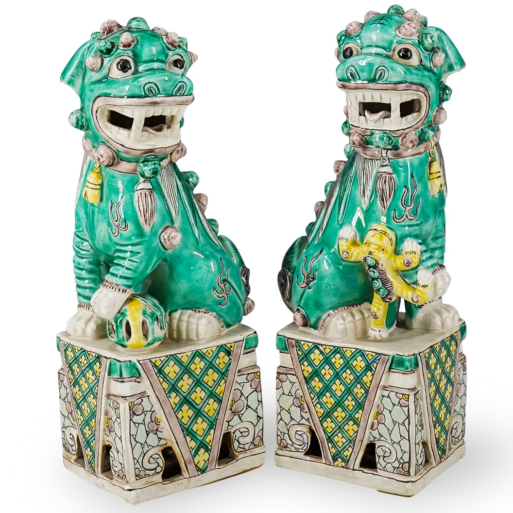 Pair Of Vintage Chinese Porcelain Guardian Lions (1 of 12)
