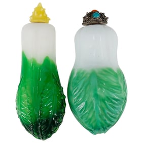 (2 Pc) Antique Chinese Carved Peking Glass Snuff Bottles