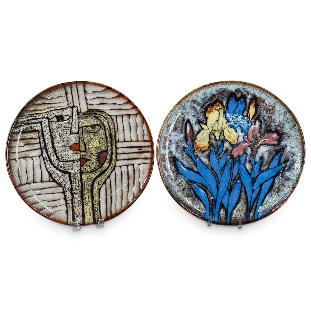 (2 Pc) Studio Pottery Ceramic Iris and Cubist Chargers (1 of 12)