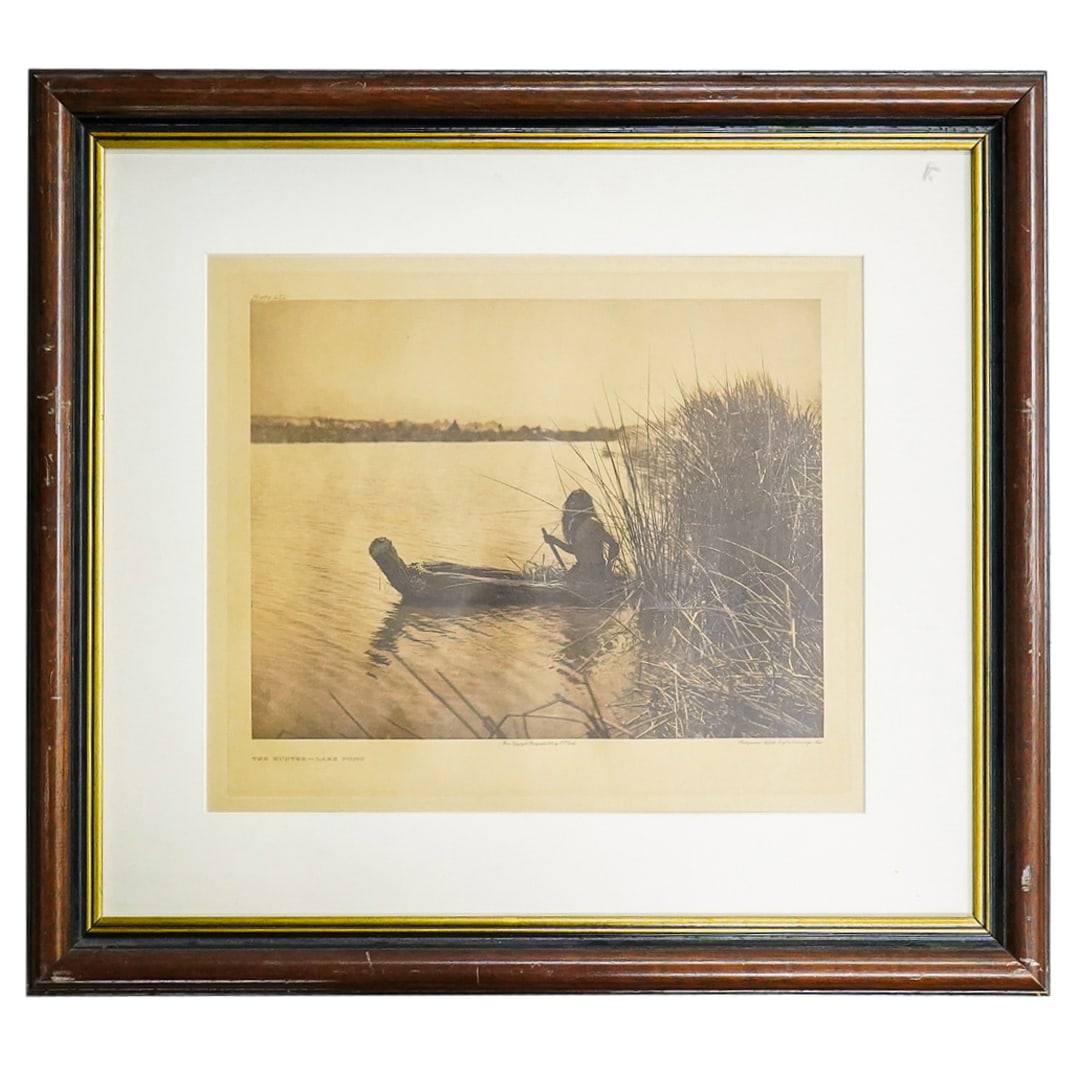 Edward S. Curtis (1868-1952) "The Hunter - Lake Pomo" Photogravure: DESCRIPTION: Edward S. Curtis (1868-1952) "The Hunter - Lake Pomo" photogravure, plate 474, depicting an American Indian man. Printed by Suffolk Eng. Co. CIRCA: Early 20th century ORIGIN: American DIM
