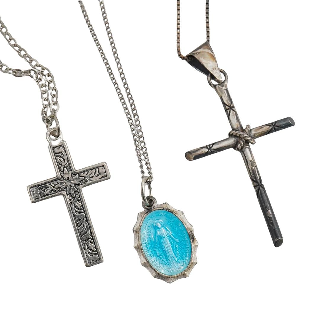 (3 Pc) Cross And Mary Icon Necklaces (1 of 7)