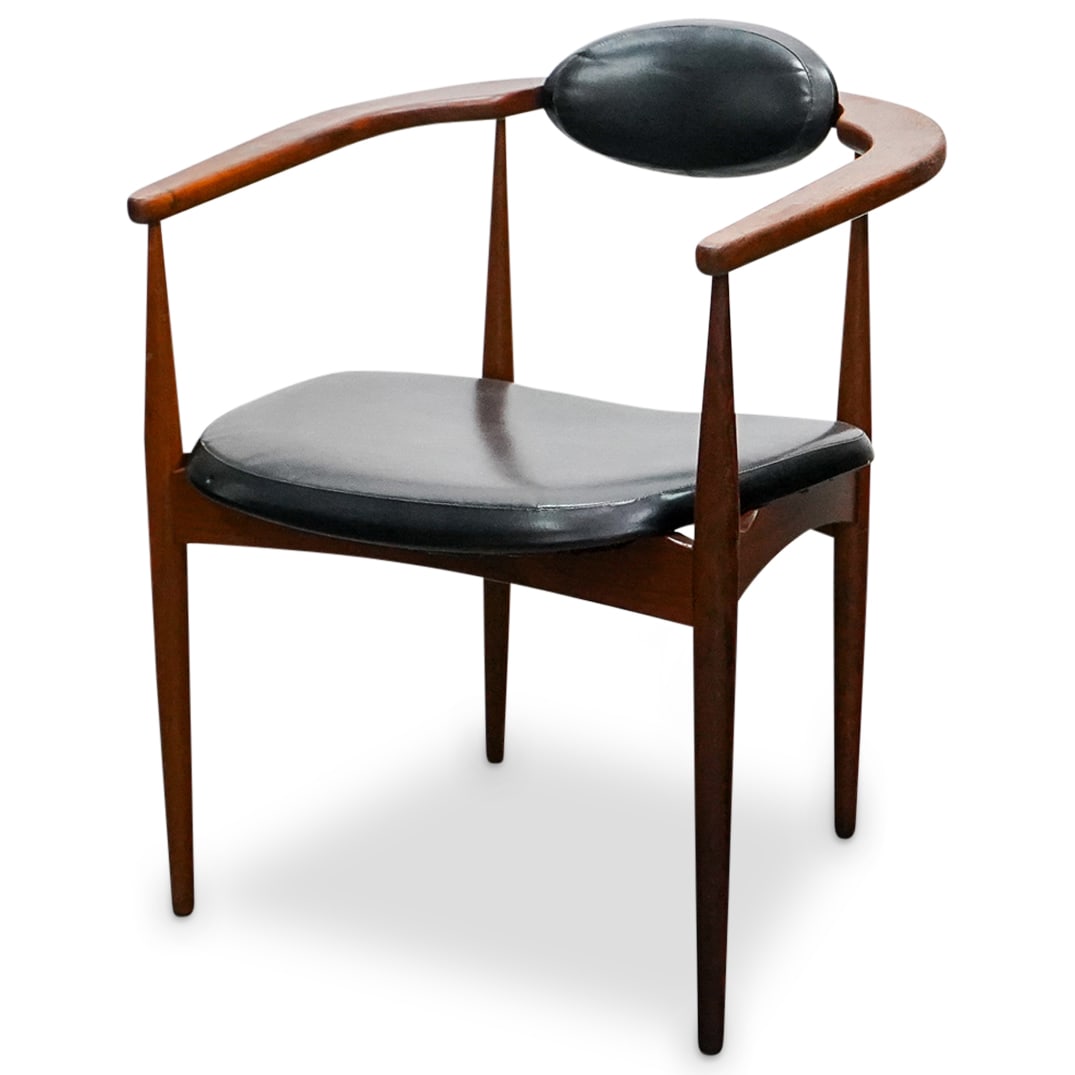 Adrian Pearsall 950 C Armchair