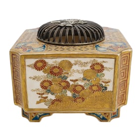 Antique Japanese Imperial Satsuma Porcelain Censer W/ Silver Lid