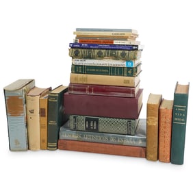 (22 Pc) Assorted Spanish Fiction & Art Book Grouping