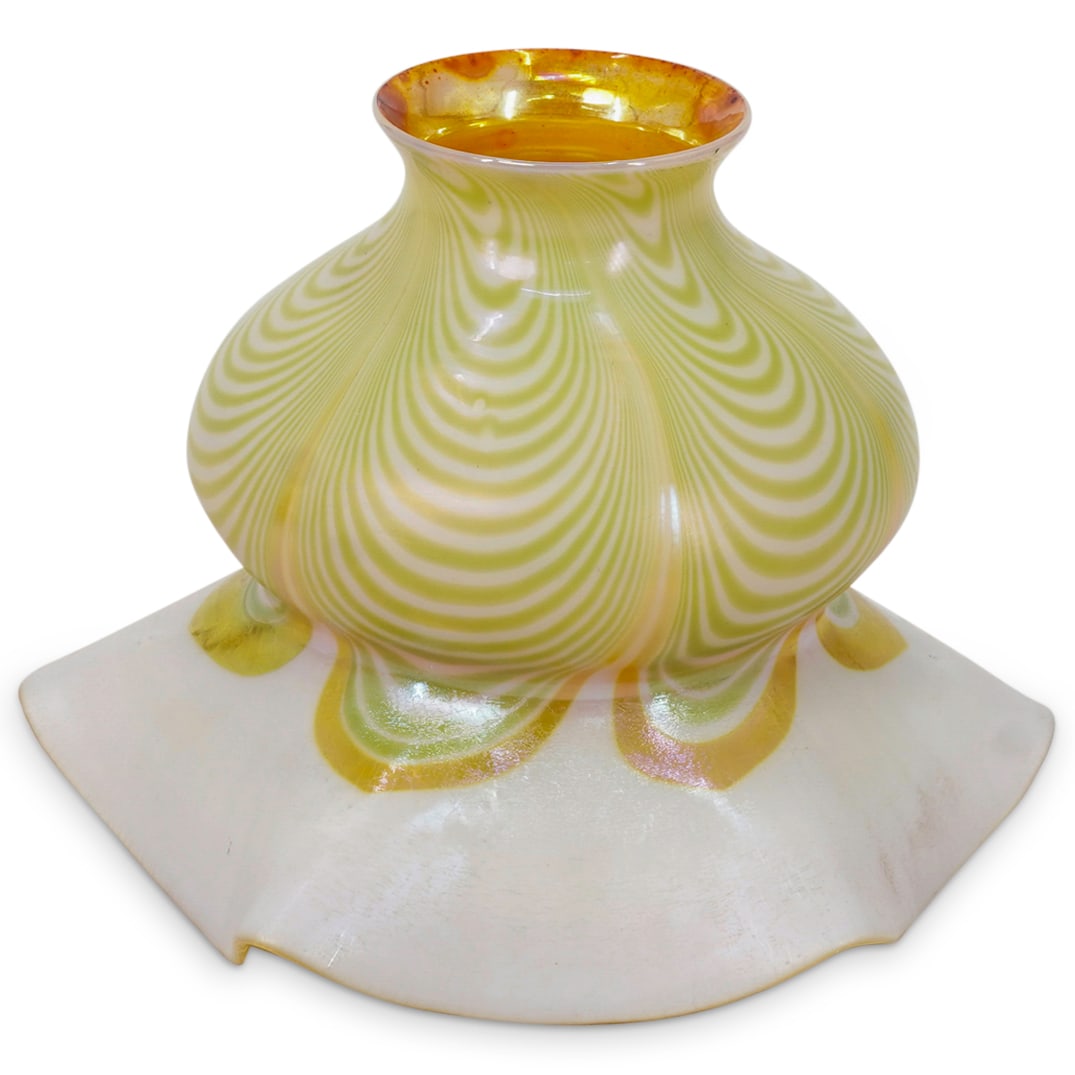 Steuben Calcite Aurene And Green Pulled Feather Lamp Shade (1 of 6)