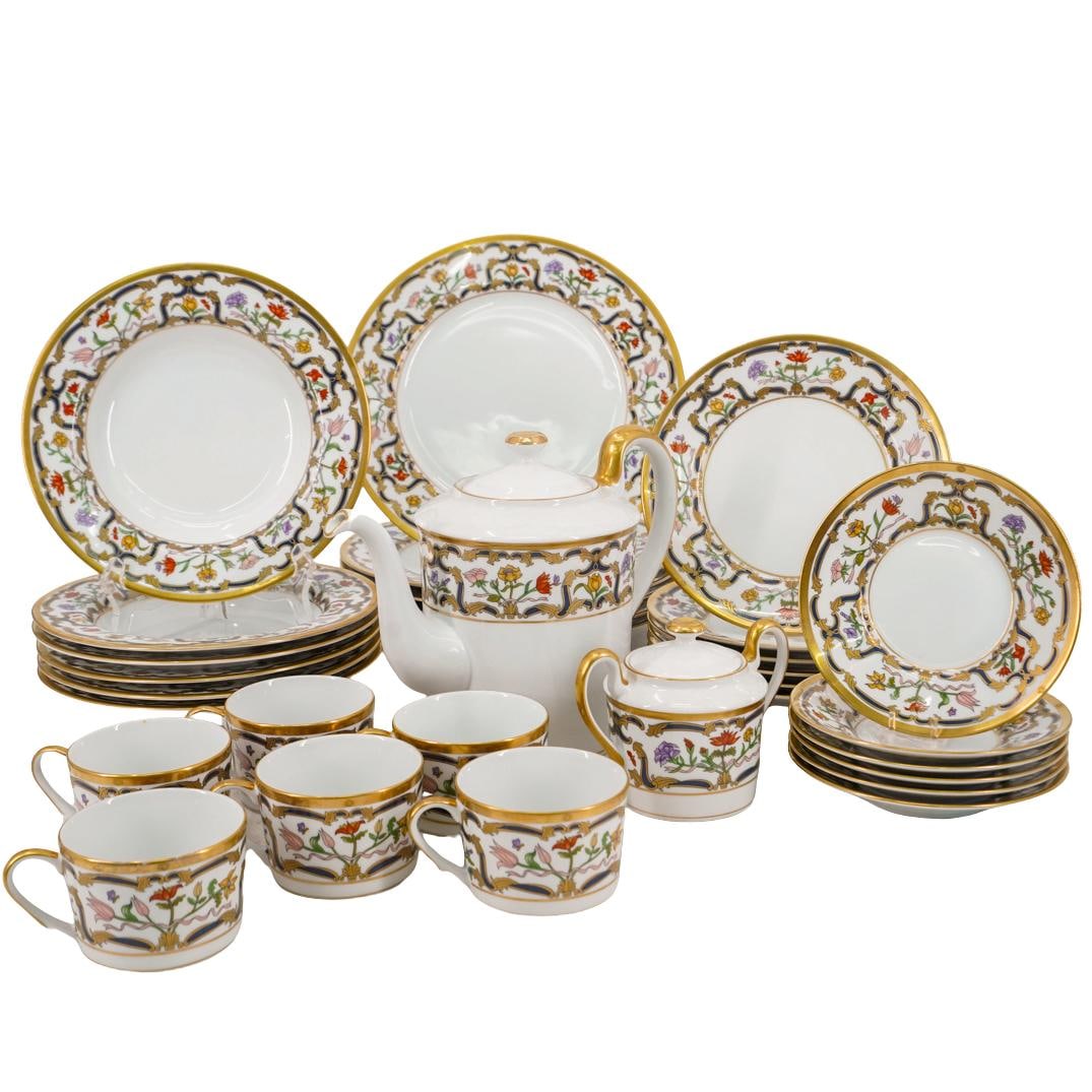 (32 Pc) Christian Dior "Renaissance" Porcelain Dinnerware Set (1 of 11)