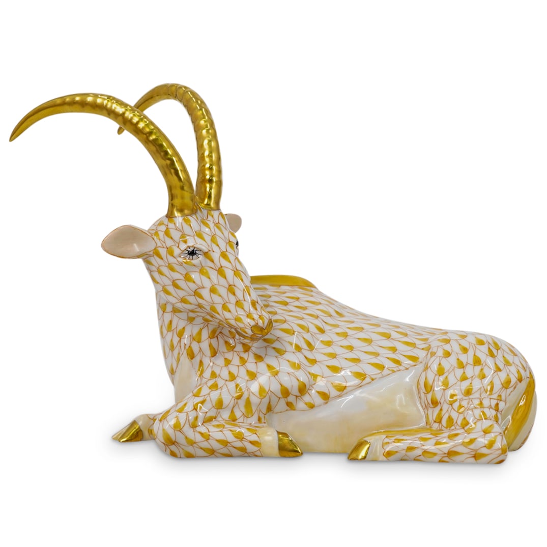 Herend Porcelain "Antelope" Butterscotch Fishnet Figurine (copy) (1 of 6)