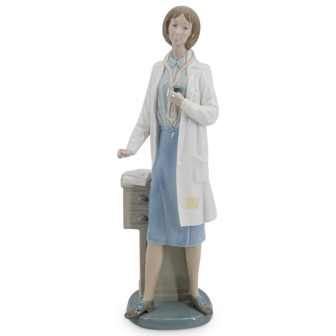 Lladro Nao Doctor Porcelain Figurine (1 of 5)