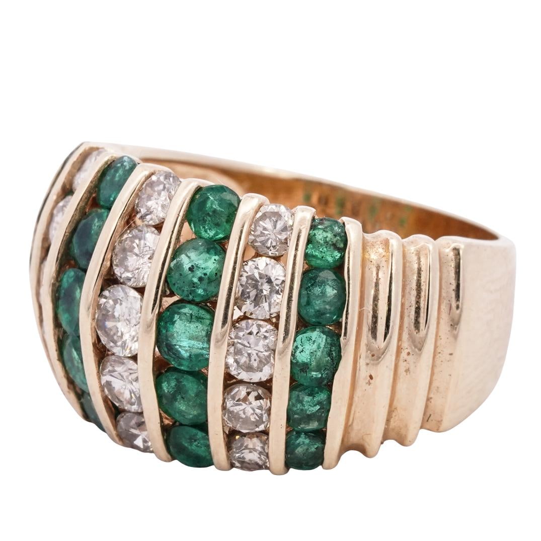 Vintage 14 Gold Emerald & Diamond Ring (1 of 8)
